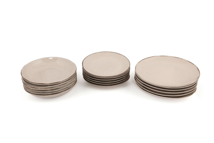 Hermia CXEO18Y2730P02 Vajilla de Porcelana 18 Piezas Color Canela Apta para Microondas y Lavavajillas